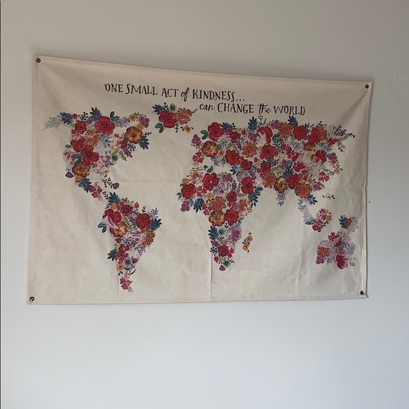 NATURAL LIFE Other - Natural life floral map wall hanging